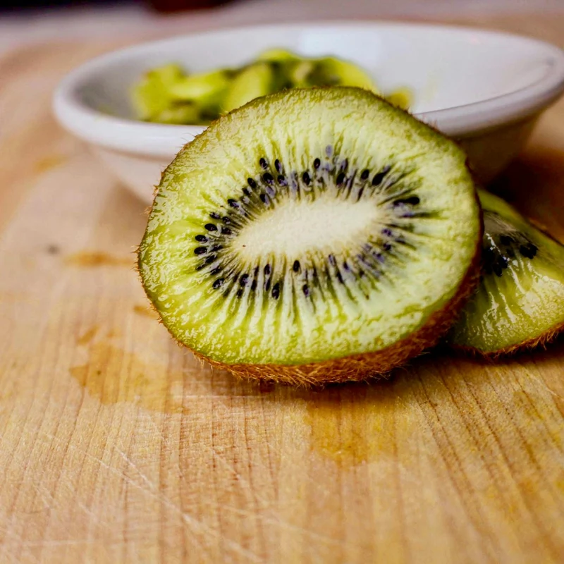 Kiwi Fruit Extract — natural source material